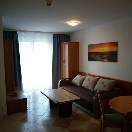 Apartamentyprzymorzu Reymonta Z Sypialnia Kolobrzeg Exterior photo