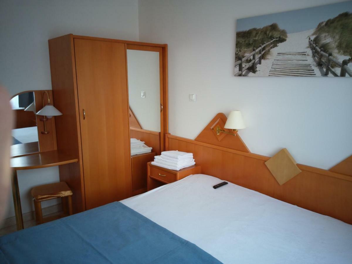 Apartment Apartamentyprzymorzu Reymonta Z Sypialnia *